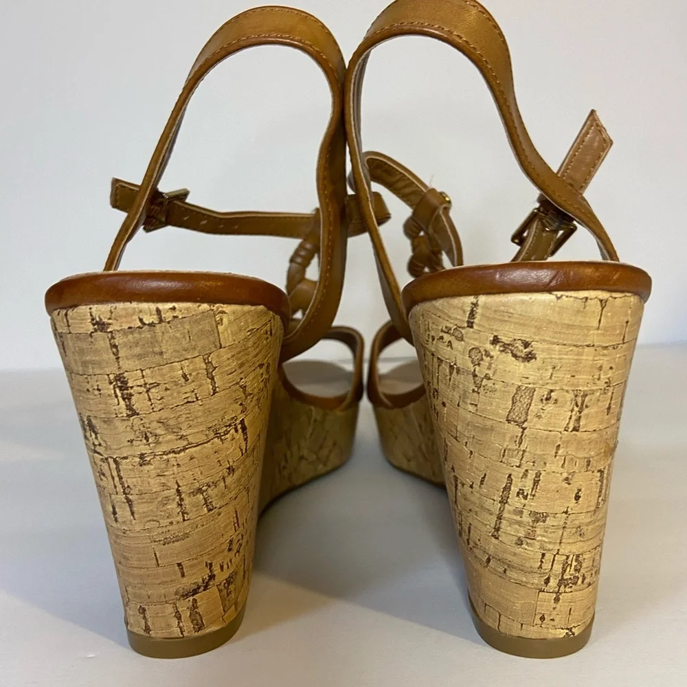 Liz Claiborne liz claiborne